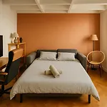 Home Sweet Home Champs Elysées Niel